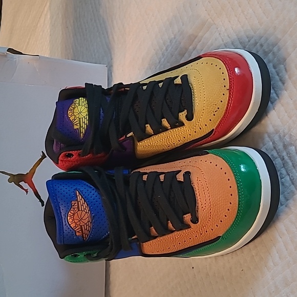 Jordan Shoes - NWT, Authentic Nike Air Jordan 2 Retro Rivals 2020, Size 6, CT6244-600
